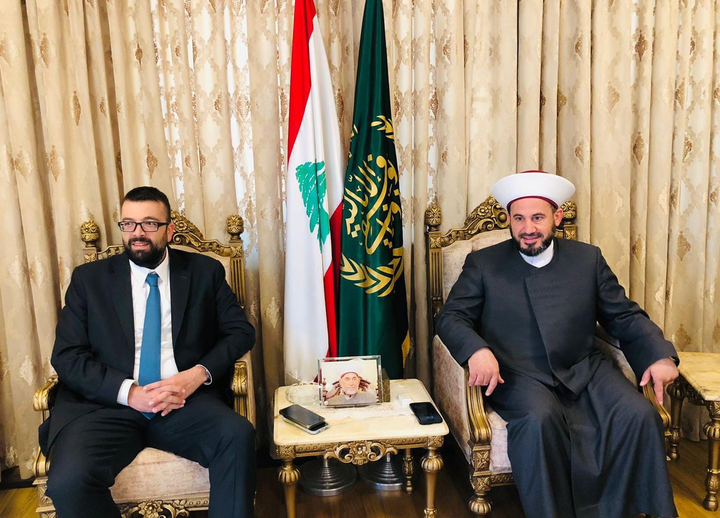 بمستهل جولته في البقاع... زيارةٌ من أحمد الحريري لـ المفتي الغزاوي